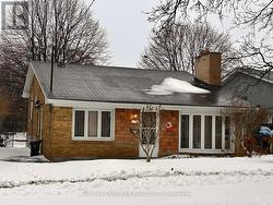 MAIN - 104 BENLEIGH DRIVE  Toronto, ON M1H 1J8