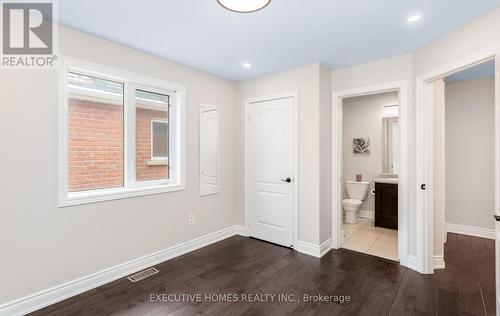 5352 Snowbird Court, Mississauga, ON - Indoor Photo Showing Other Room