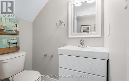 5352 Snowbird Court, Mississauga, ON - Indoor Photo Showing Bathroom