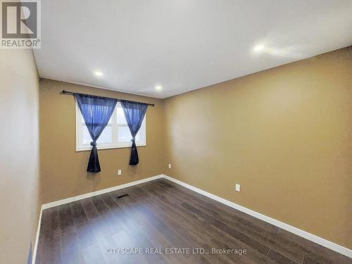 Bedroom #3 - 4064 Teakwood Drive, Mississauga, ON - Indoor Photo Showing Other Room