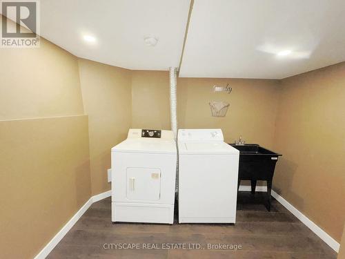 Laundry Room - 4064 Teakwood Drive, Mississauga, ON - Indoor Photo Showing Laundry Room