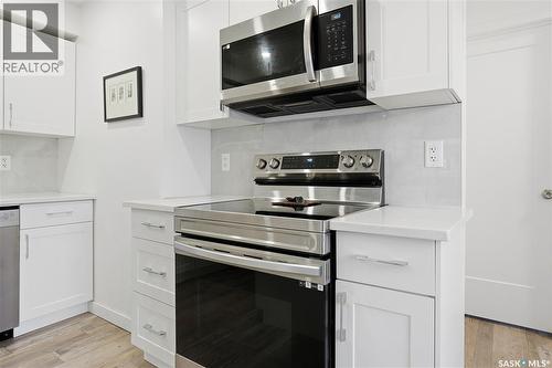 2179 Broder Street, Regina, SK - Indoor Photo Showing Kitchen