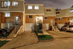 76 - 400 MISSISSAUGA VALLEY BOULEVARD  Mississauga, ON L5A 3N6