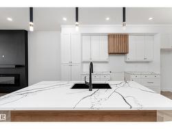 3127 Magpie WY NW  Edmonton, AB T5S 0V3