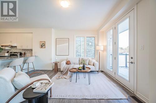 82 THOMAS FRISBY JR CRESCENT  Markham, ON L6C 3L2