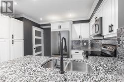 47 - 115 MAIN STREET S  Newmarket, ON L3Y 8J3