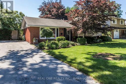5222 BROMLEY ROAD  Burlington, ON L7L 3E9