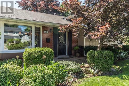 5222 Bromley Road, Burlington, ON - Outdoor