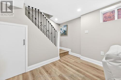 150 Brucedale Avenue E, Hamilton, ON - Indoor Photo Showing Other Room