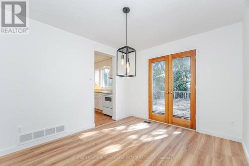 21 Horning Drive, Hamilton, ON - Indoor Photo Showing Other Room