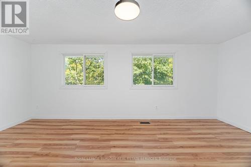 21 Horning Drive, Hamilton, ON - Indoor Photo Showing Other Room