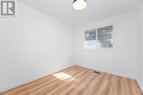 21 Horning Drive, Hamilton, ON - Indoor Photo Showing Other Room