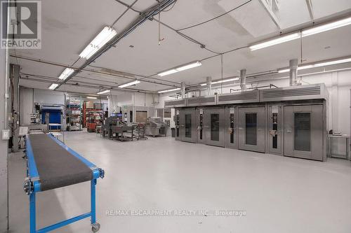 190 Hempstead Drive, Hamilton, ON 