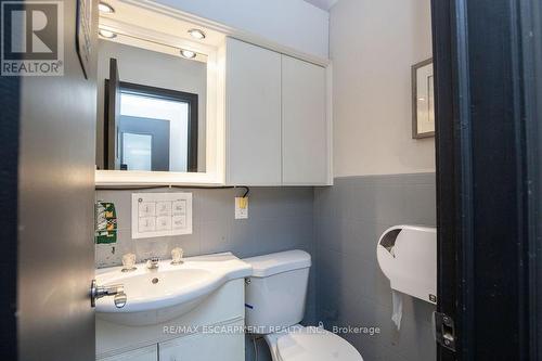 190 Hempstead Drive, Hamilton, ON 