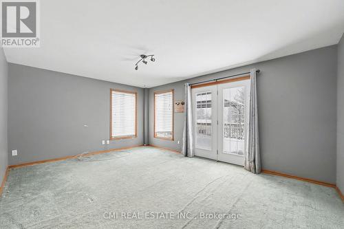 76 Main Street E, Mapleton, ON - Indoor Photo Showing Other Room