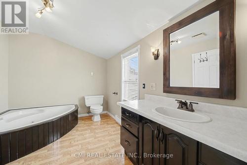 76 Main Street E, Mapleton, ON - Indoor Photo Showing Bathroom