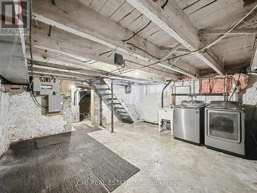 76 Main Street E, Mapleton, ON - Indoor Photo Showing Laundry Room
