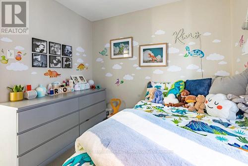 58 Chatham Street, Hamilton, ON - Indoor Photo Showing Bedroom