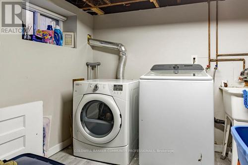 58 Chatham Street, Hamilton, ON - Indoor Photo Showing Laundry Room