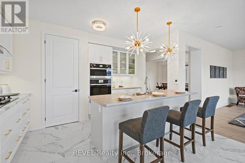 80 Explorer Way, Thorold (Rolling Meadows), ON - Indoor Photo Showing Kitchen With Upgraded Kitchen