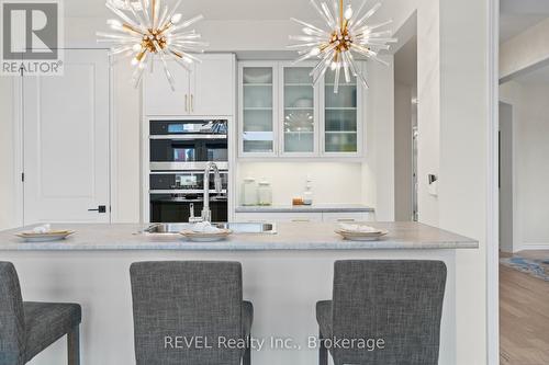 80 Explorer Way, Thorold (Rolling Meadows), ON - Indoor Photo Showing Kitchen With Upgraded Kitchen