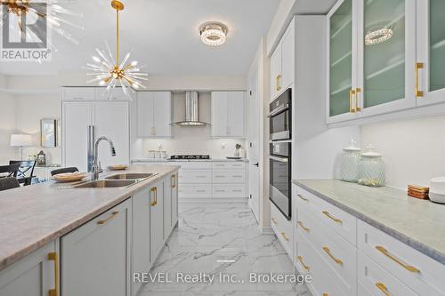 80 Explorer Way, Thorold (Rolling Meadows), ON - Indoor Photo Showing Kitchen With Double Sink