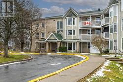 209 87 Kearney Lake Drive  Halifax, NS B3M 4H1