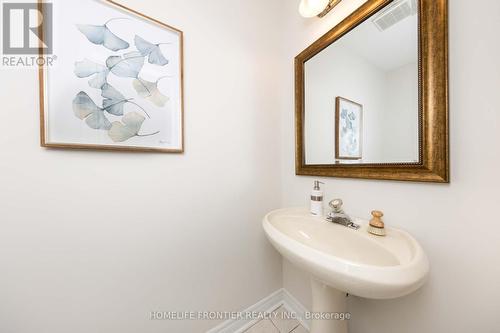 189 Frank Endean Road, Richmond Hill, ON - Indoor Photo Showing Bathroom