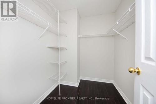 189 Frank Endean Road, Richmond Hill, ON - Indoor With Storage