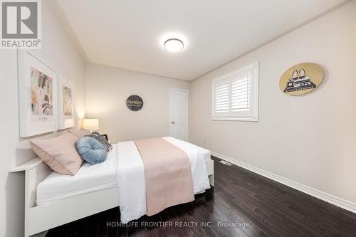 189 Frank Endean Road, Richmond Hill, ON - Indoor Photo Showing Bedroom