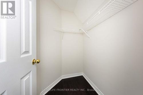 189 Frank Endean Road, Richmond Hill, ON - Indoor Photo Showing Other Room
