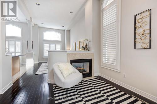 189 Frank Endean Road, Richmond Hill, ON - Indoor With Fireplace