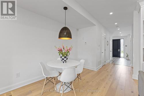 4 Iroquois Avenue, Mississauga, ON - Indoor Photo Showing Dining Room