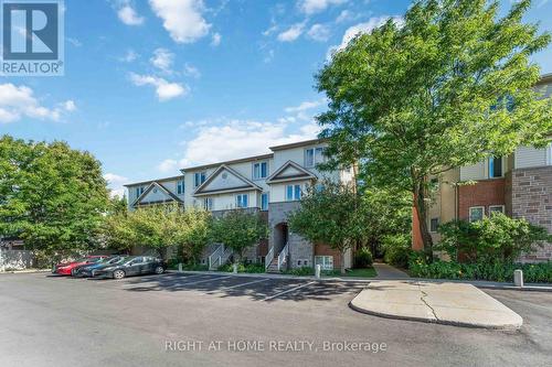 67 Strathaven Private, Ottawa, ON - Outdoor