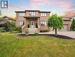 5893 CADY Street  Lasalle, ON N9H 2K7