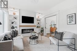 7 JUNIPER AVENUE  Toronto, ON M4L 1S1