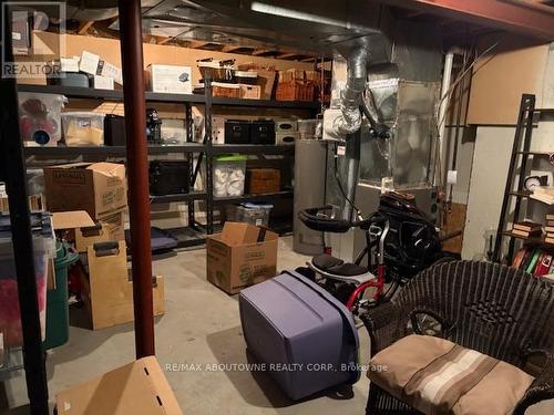 2179 Maplewood Drive, Burlington, ON - Indoor Photo Showing Basement
