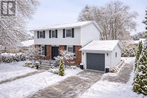 4 UPPER CANADA DRIVE  St. Catharines (Lakeshore), ON L2N 3H4