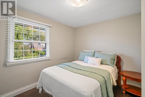 4 Upper Canada Drive, St. Catharines (Lakeshore), ON - Indoor Photo Showing Bedroom