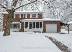 12 GLENVIEW CRESCENT  Perth, ON K7H 2L2