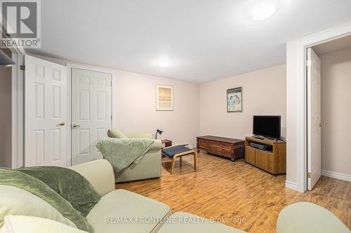 12 Glenview Crescent, Perth, ON - Indoor
