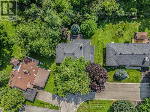 12 Glenview Crescent, Perth, ON - Outdoor