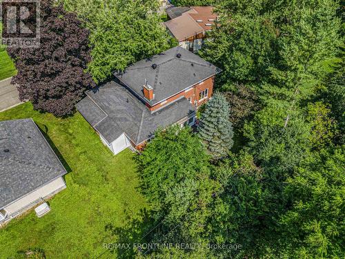 12 Glenview Crescent, Perth, ON - Outdoor