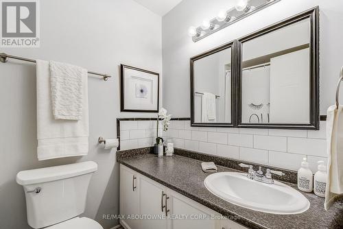 418 - 895 Maple Avenue, Burlington, ON - Indoor Photo Showing Bathroom