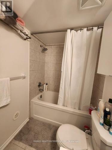 114 - 32 Fieldway Road, Toronto, ON - Indoor Photo Showing Bathroom