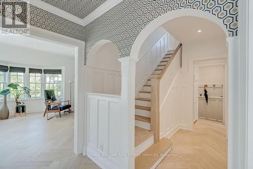 1060 Mohawk Road, Burlington, ON - Indoor Photo Showing Other Room