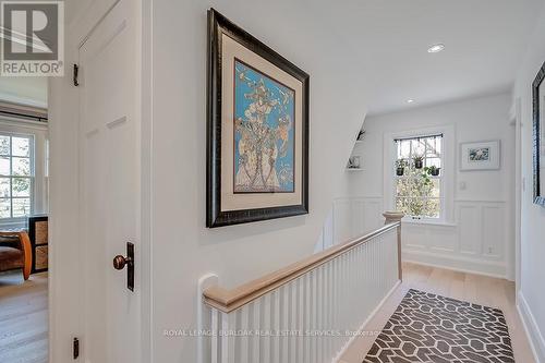 1060 Mohawk Road, Burlington, ON - Indoor Photo Showing Other Room