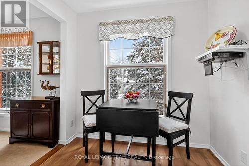 201 - 40 Pearl Street, Smiths Falls, ON - Indoor Photo Showing Dining Room
