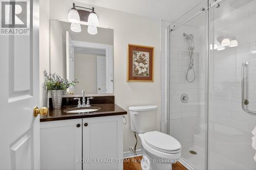 201 - 40 Pearl Street, Smiths Falls, ON - Indoor Photo Showing Bathroom