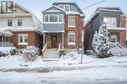 115 SPRINGHURST AVENUE  Ottawa, ON K1S 0E3